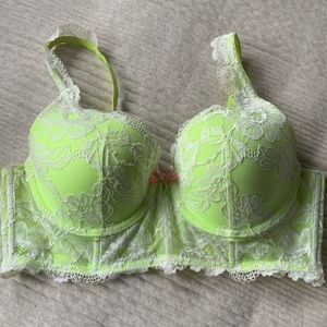 Victoria’s Secret bra